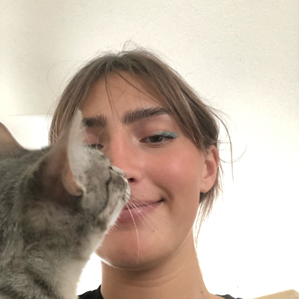 Meet your Posher, Lauren